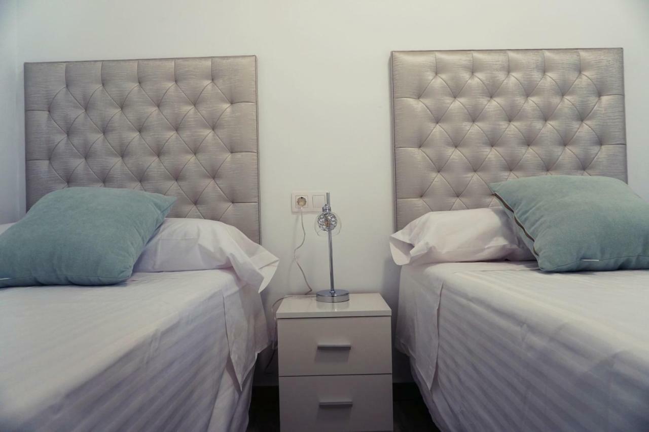 Apartamentos Ondeanos La Carolina Eksteriør billede