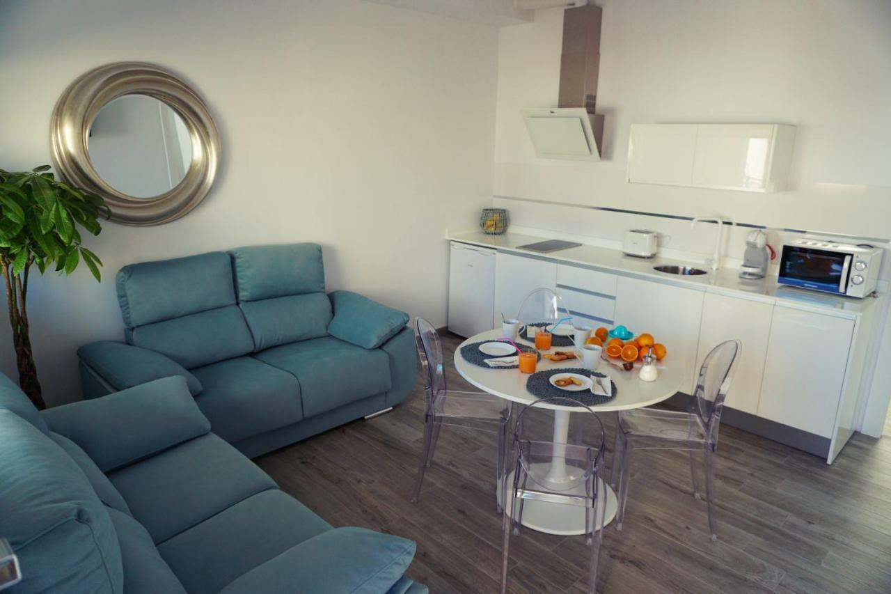 Apartamentos Ondeanos La Carolina Eksteriør billede